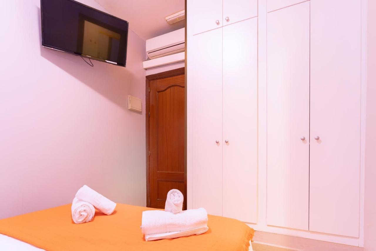 Hostal Ciudad Jardin Малага Екстериор снимка