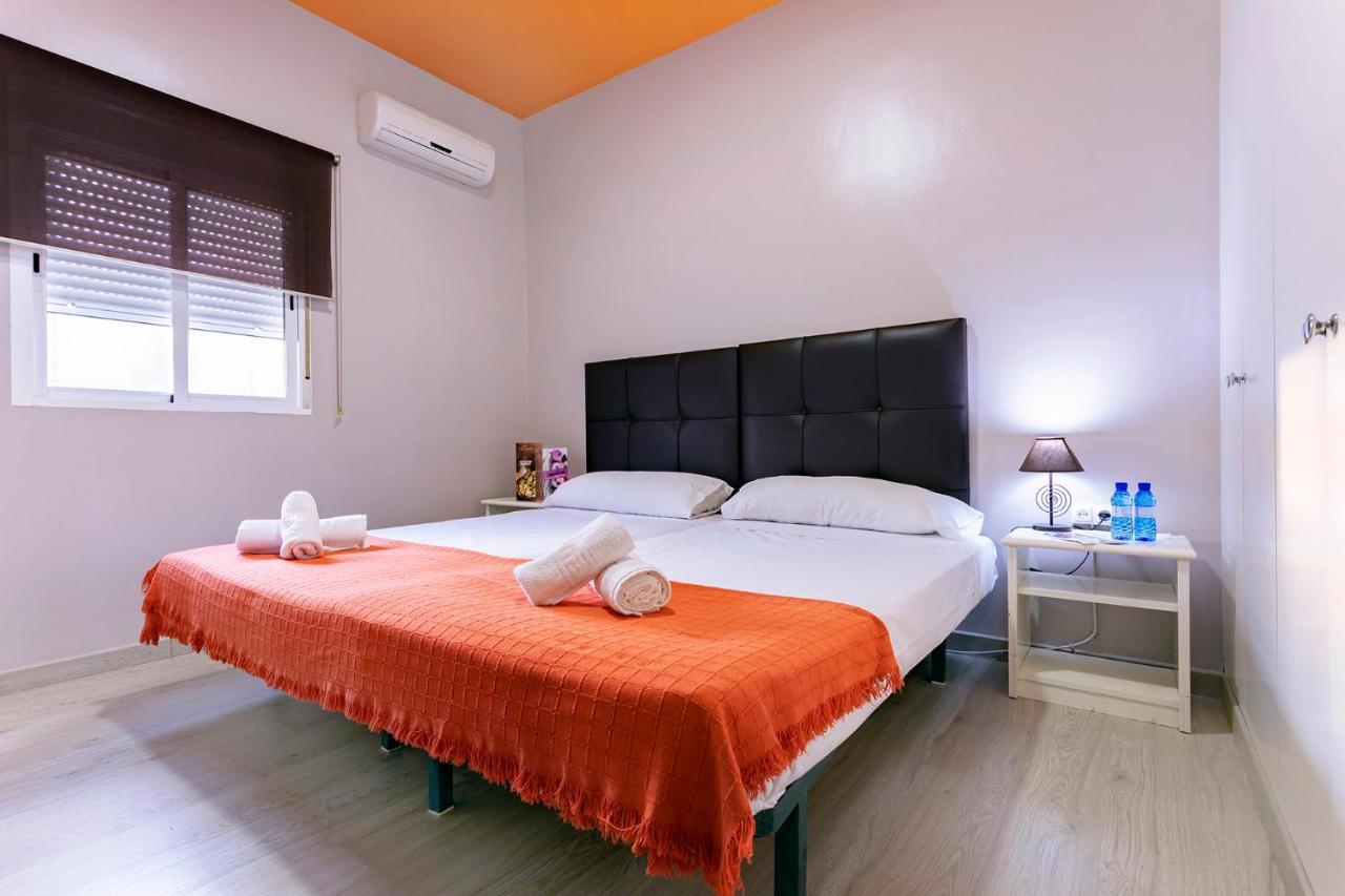 Hostal Ciudad Jardin Малага Екстериор снимка